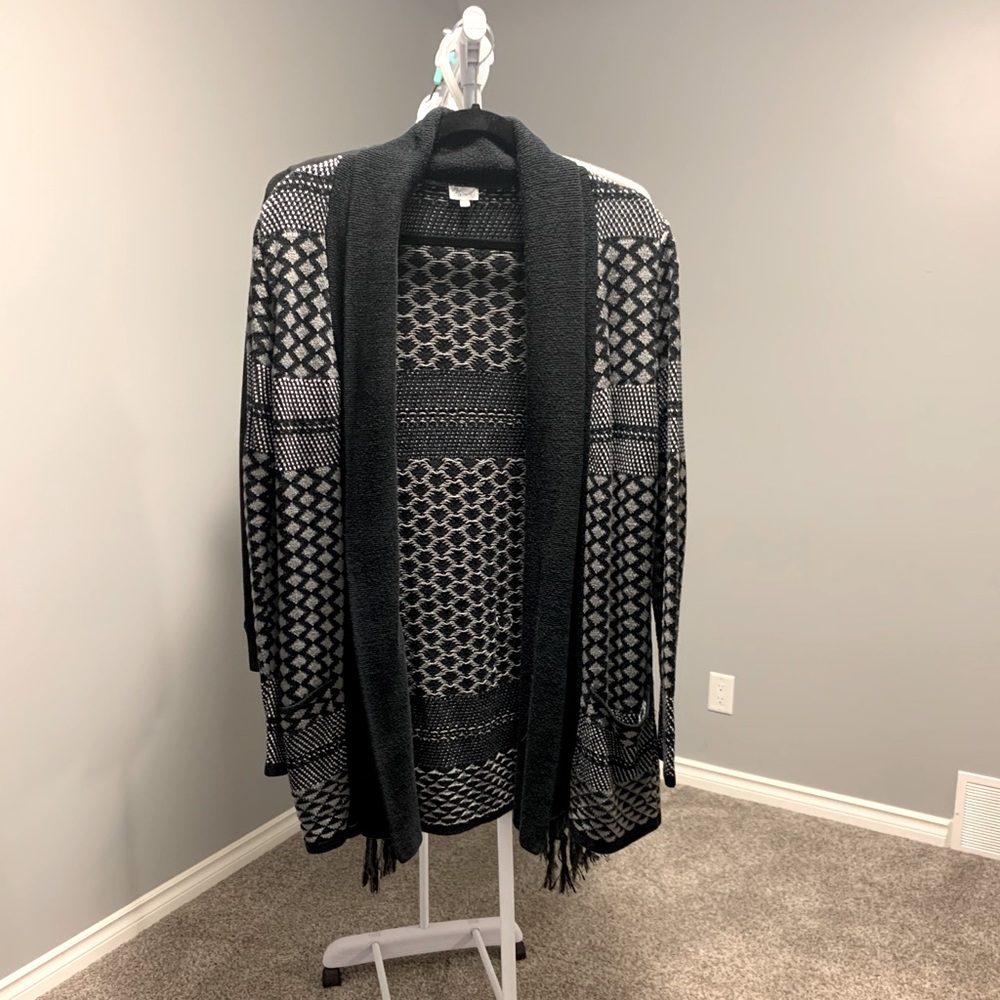 Kismet Black Open Cardigan